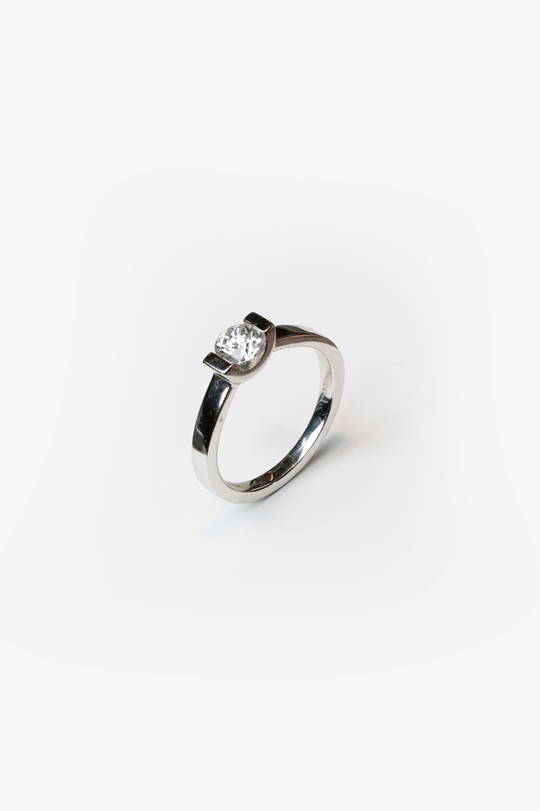 White Gold Engagement Ring with Diamond