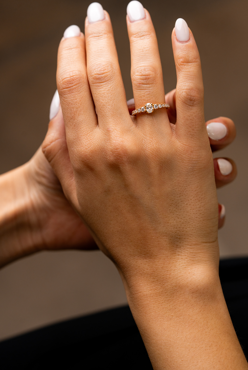 Anel de noivado em ouro rosa com diamantes