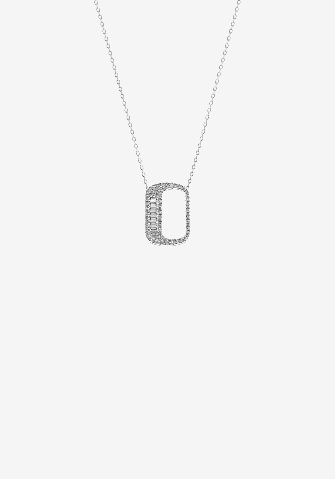 Colar letra em ouro e diamantes