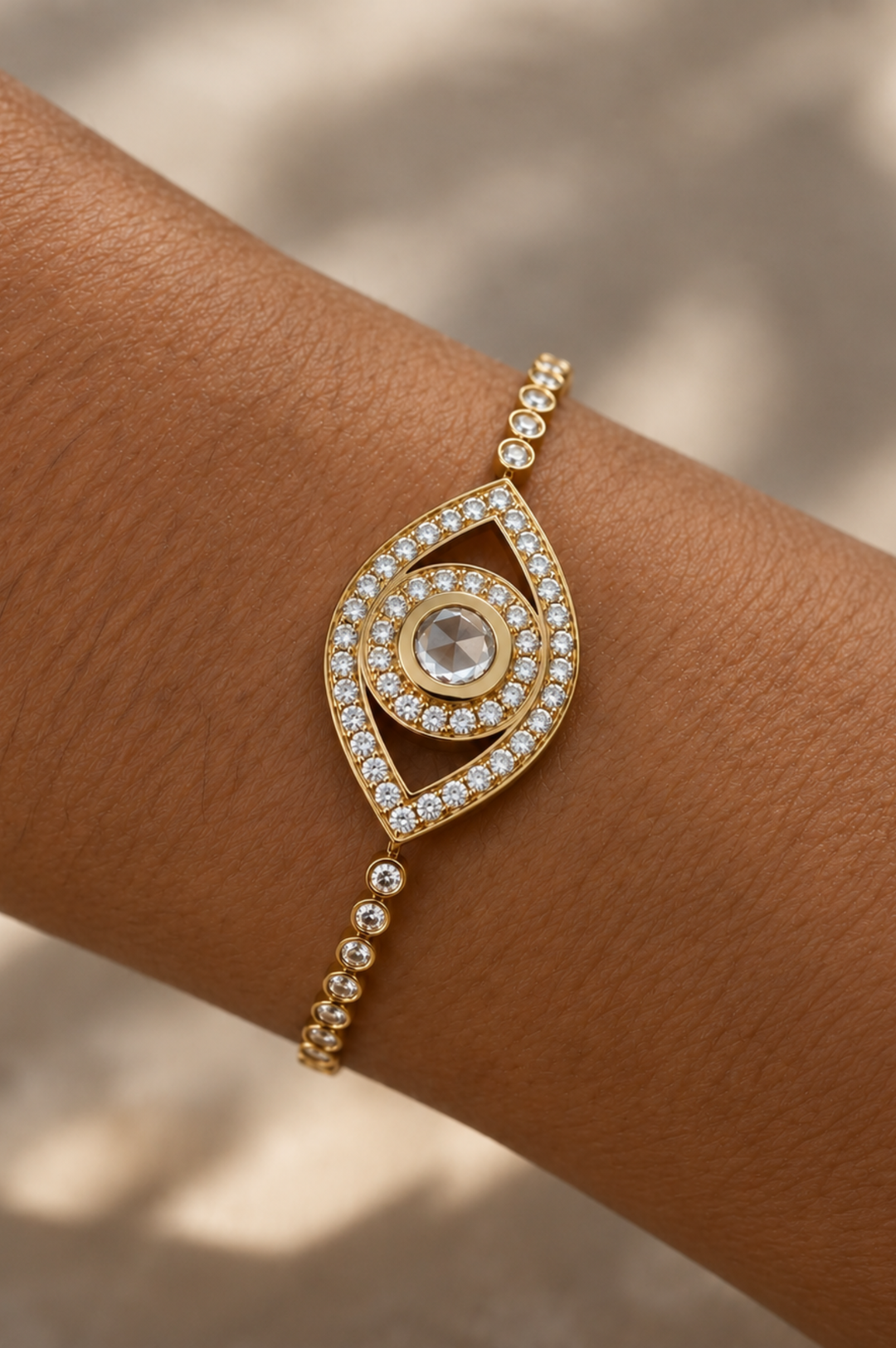 Pulseira Olho em Ouro Amarelo com Diamantes