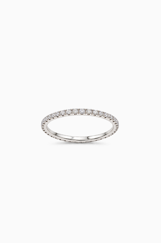 White Gold Engagement Ring with Diamonds