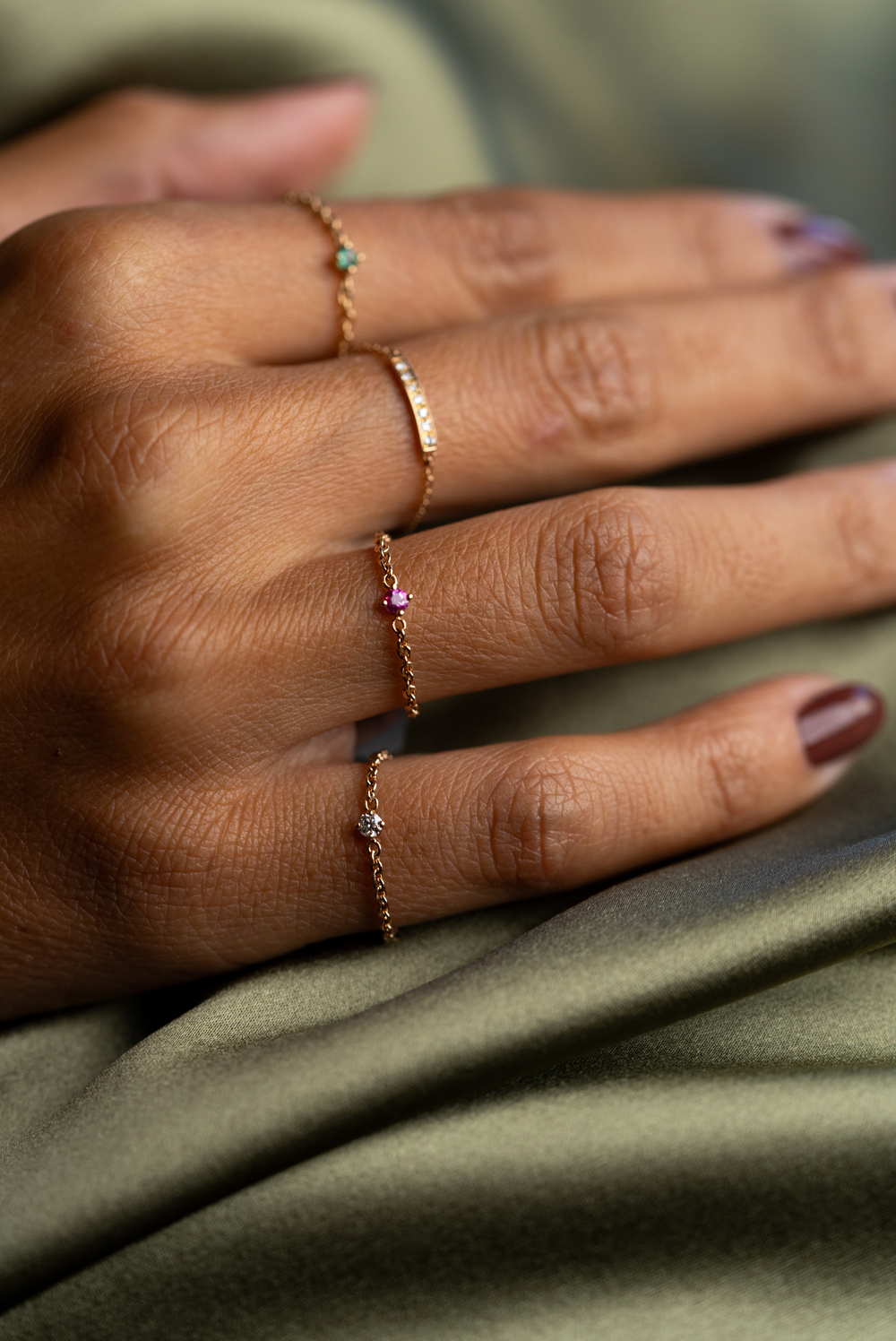 Gold Chain Ring with Pink Sapphire