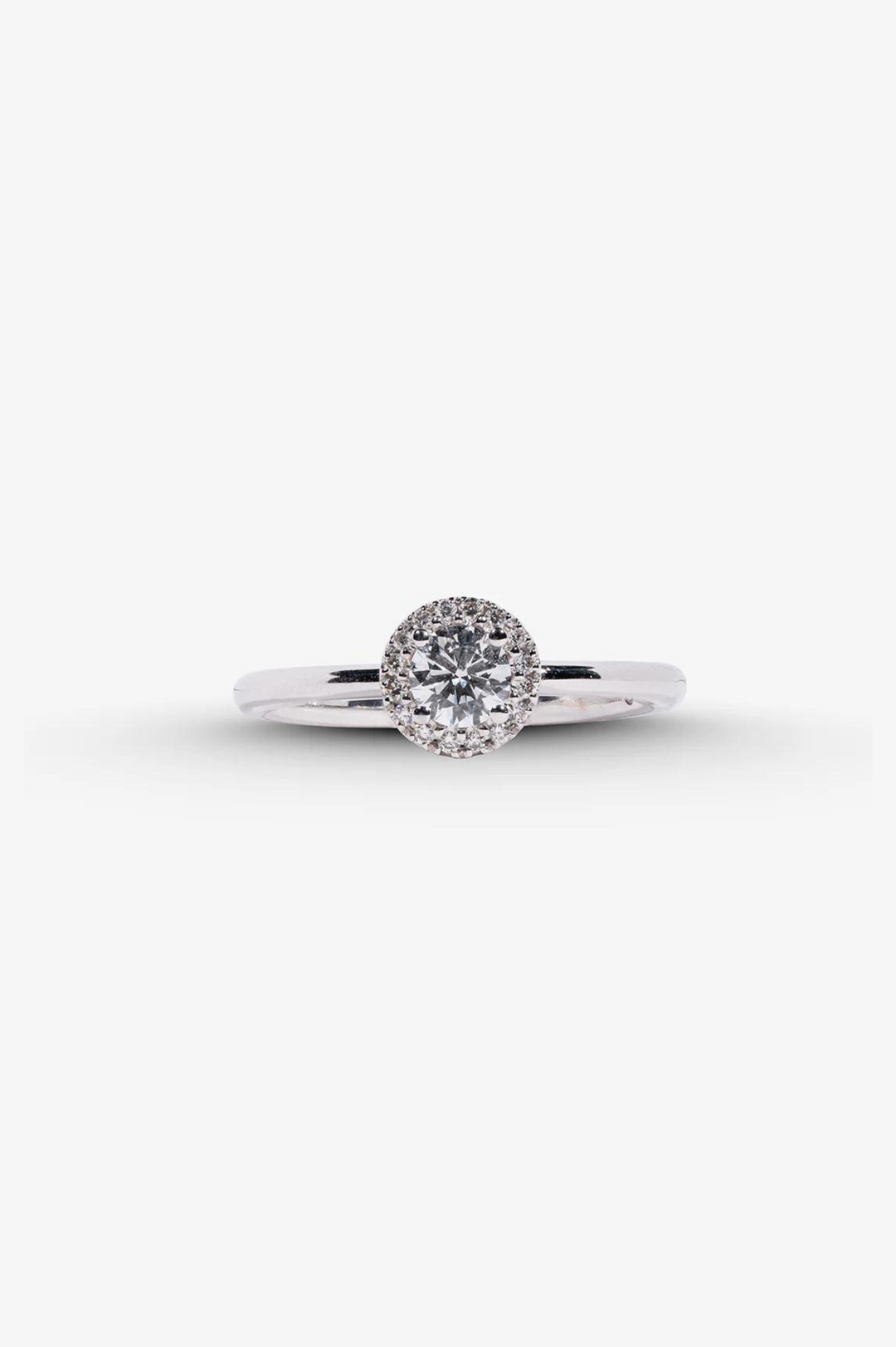 White Gold And Diamonds Engagement Ring