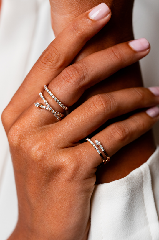 Pink Gold Sattelite Ring With Diamonds