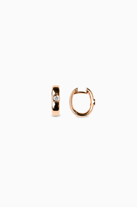 Argolas em ouro rosa com diamante