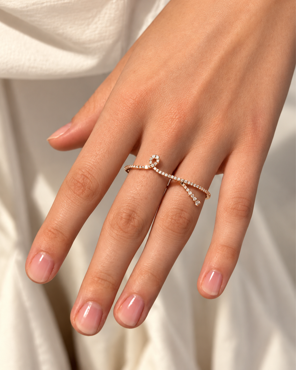 Anel duplo Maison Rose em ouro rosa com diamantes