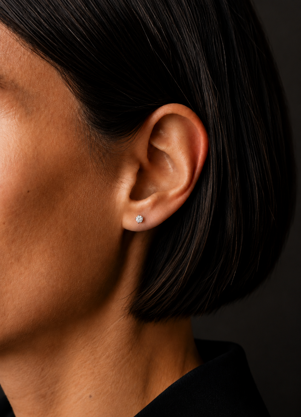 White Gold Earrings with Solitaire Diamonds
