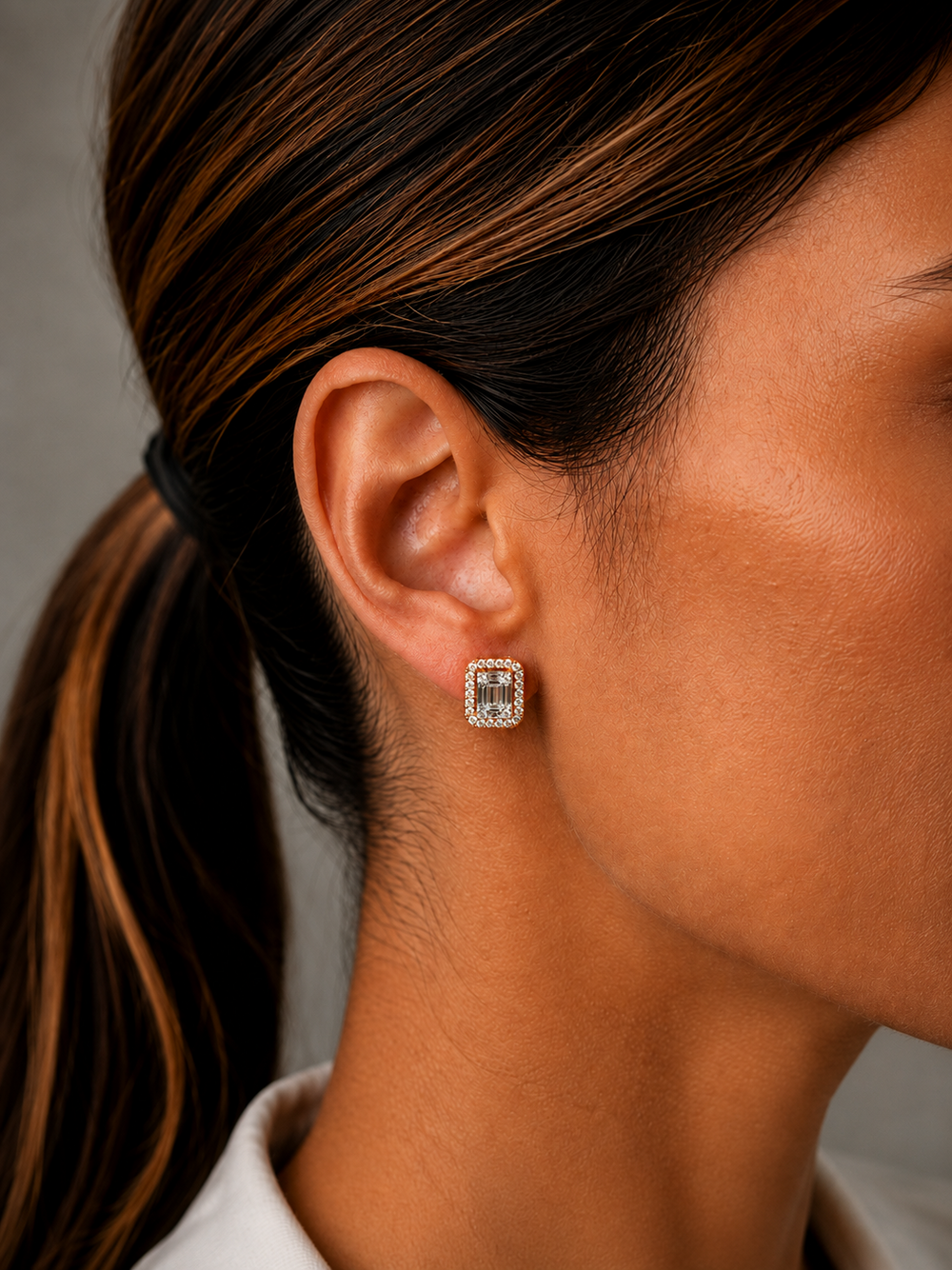 Brincos de ouro rosa com diamantes