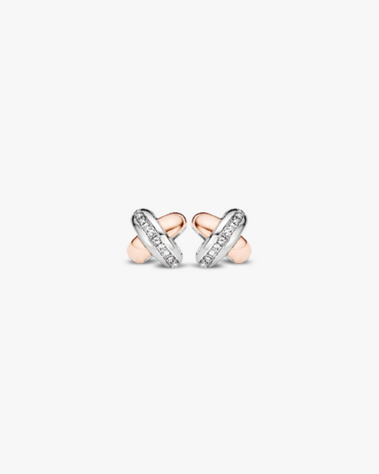 Brincos cruzados com Diamantes